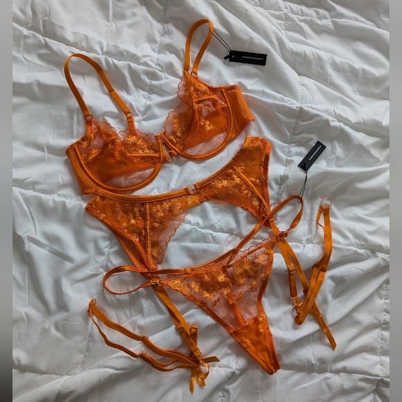 Lounge Underwear Other - Lounge Ava Orange Lace Lingerie Set